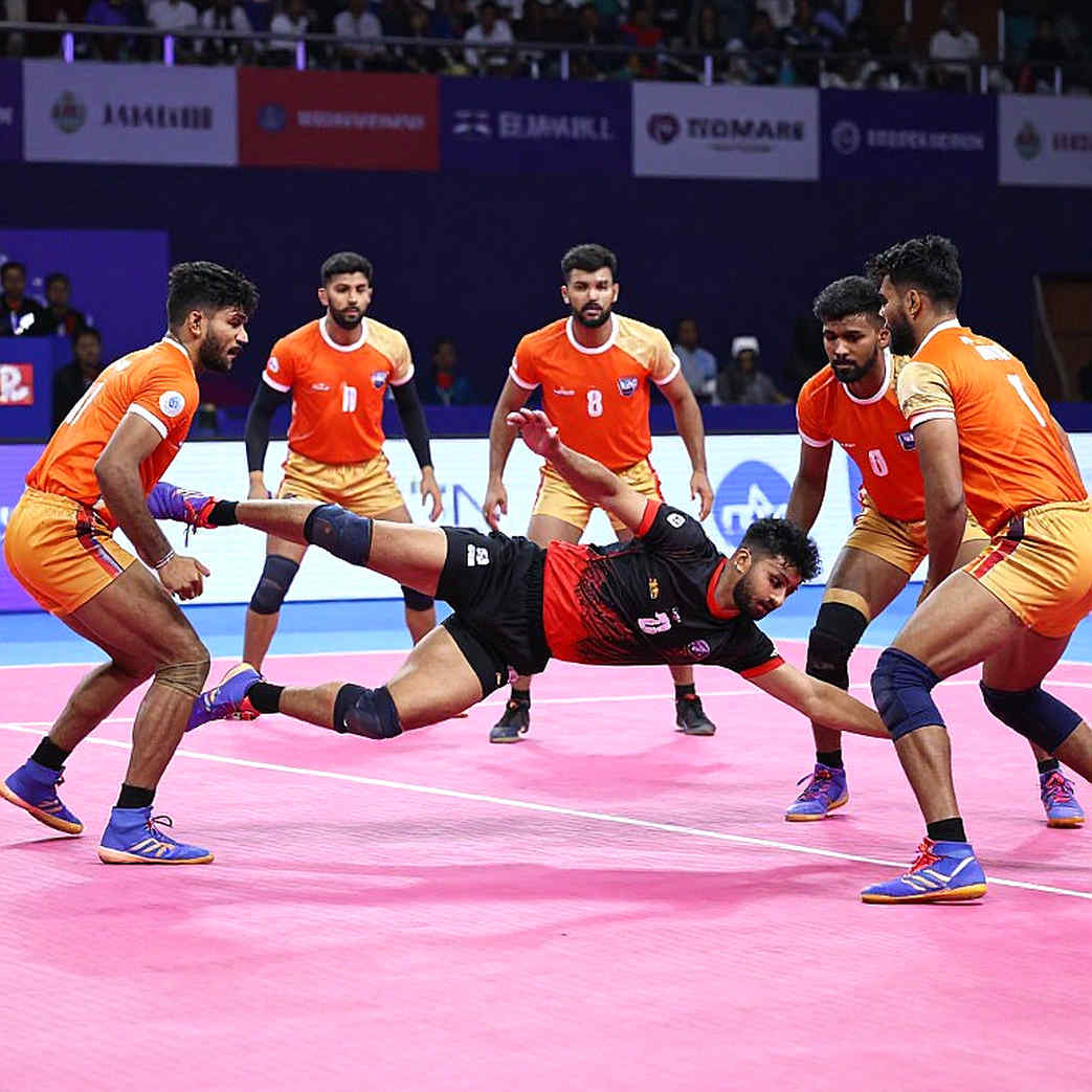 ১৩ মিটার কোর্ট, দুই 'অপরাজিত' দল আর একটি ফাঁকা তথ্য: এশিয়ান গেমস ২০২৬ কাবাড্ডি সেমিফাইনালের ট্যাকটিক্যাল পাঠ