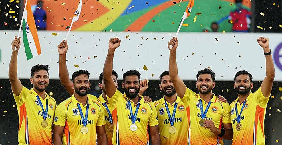 খালি ঘরটাই আসল খবর: ক্রিকেটের তথ্য-সত্যতা, ব্লকচেইন লেজার আর ঝুঁকির হিসাব
