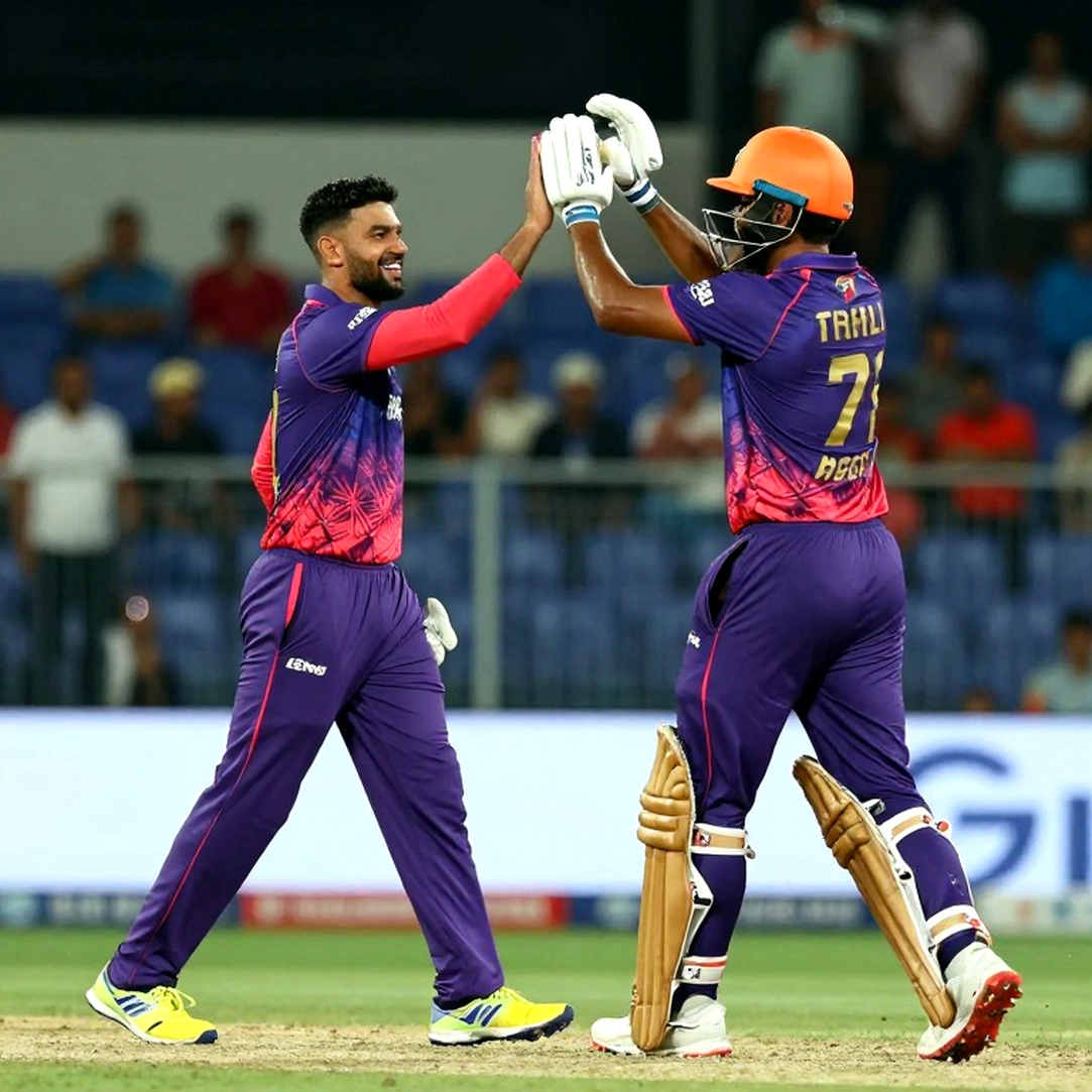 ক্রিকেট আর ফুটবলের সীমানায় দাঁড়িয়ে: এক ভাইরাল দাবি, এক নীরব সত্য