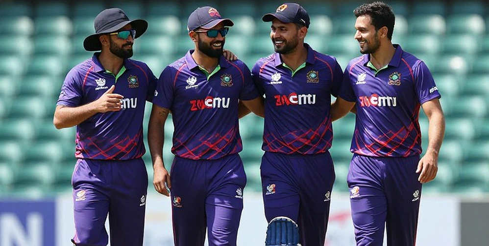 পে-কাট, ফ্ল্যাট পিচ আর পিংক বল: ক্রিকেটের বাণিজ্যিক সেলাই কোথায় আলগা হচ্ছে