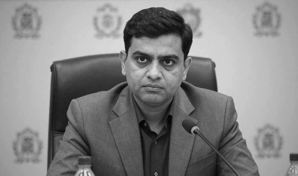 খালি লেজার: যে বিশ্লেষণ এসেছিল, তার প্রথম পাতায় একটি অক্ষরও ছিল না